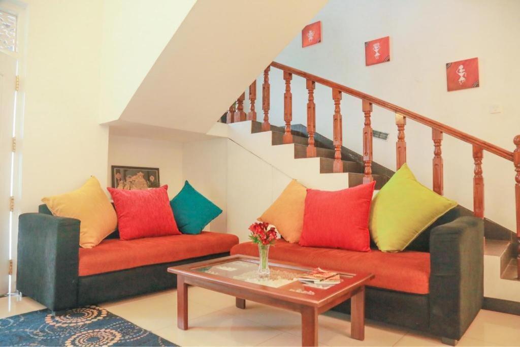 Inroma Holiday Resort Нувара-Элия Экстерьер фото